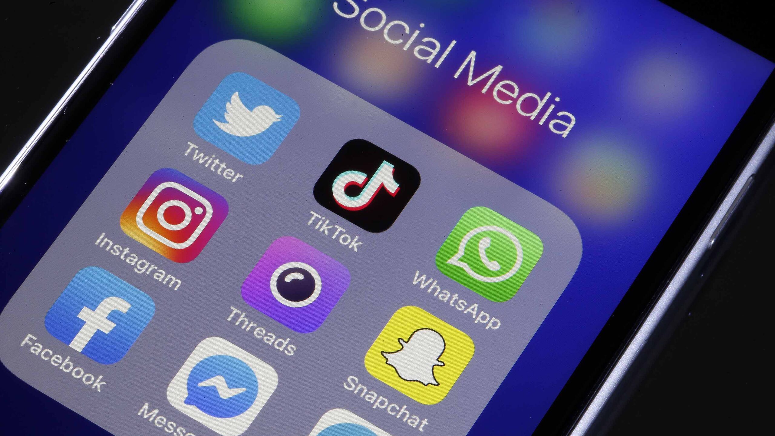 California social media marketing content strategy